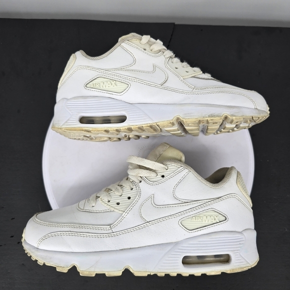 Nike Air Max 90 Running Shoes Youth 6.5Y Women's 8 Leather White 833412-100 - Picture 8 of 8